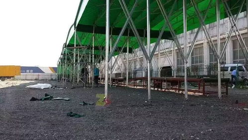 伸縮自如，守護戶外空間——家用推拉雨棚全解析
